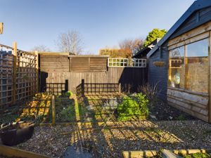Garden/workshop- click for photo gallery